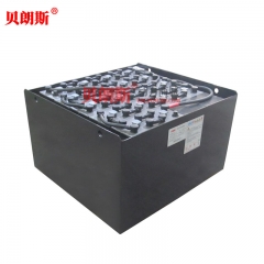 叉車36V蓄電池12PZS1260詳細(xì)參數(shù) 海斯特叉車7噸四輪電瓶叉車鉛酸電池安裝圖片